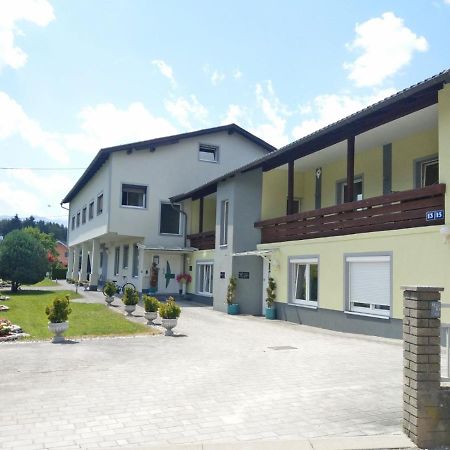 Alpenblick - Modernes Apartment In Ruhelage Филлах Экстерьер фото